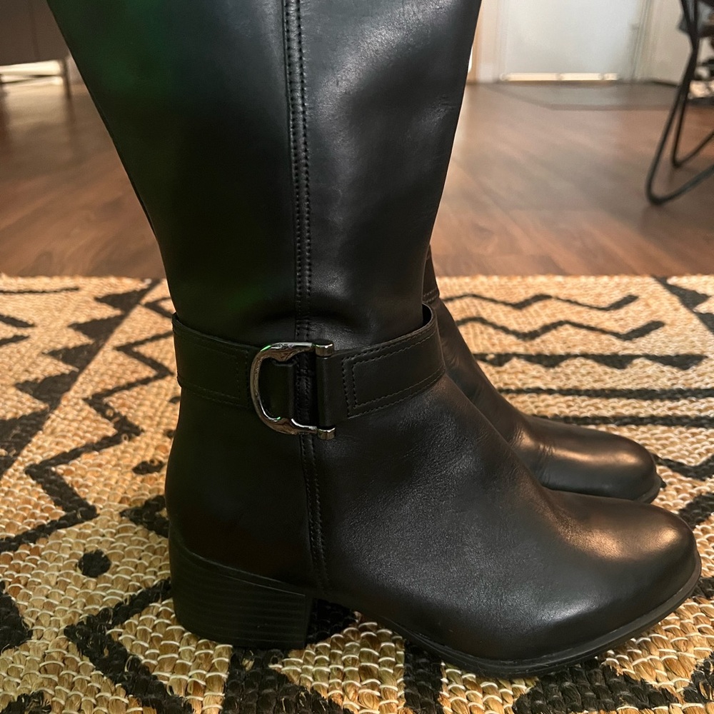Naturalizer Black Heeled Boots - Picture 4 of 8